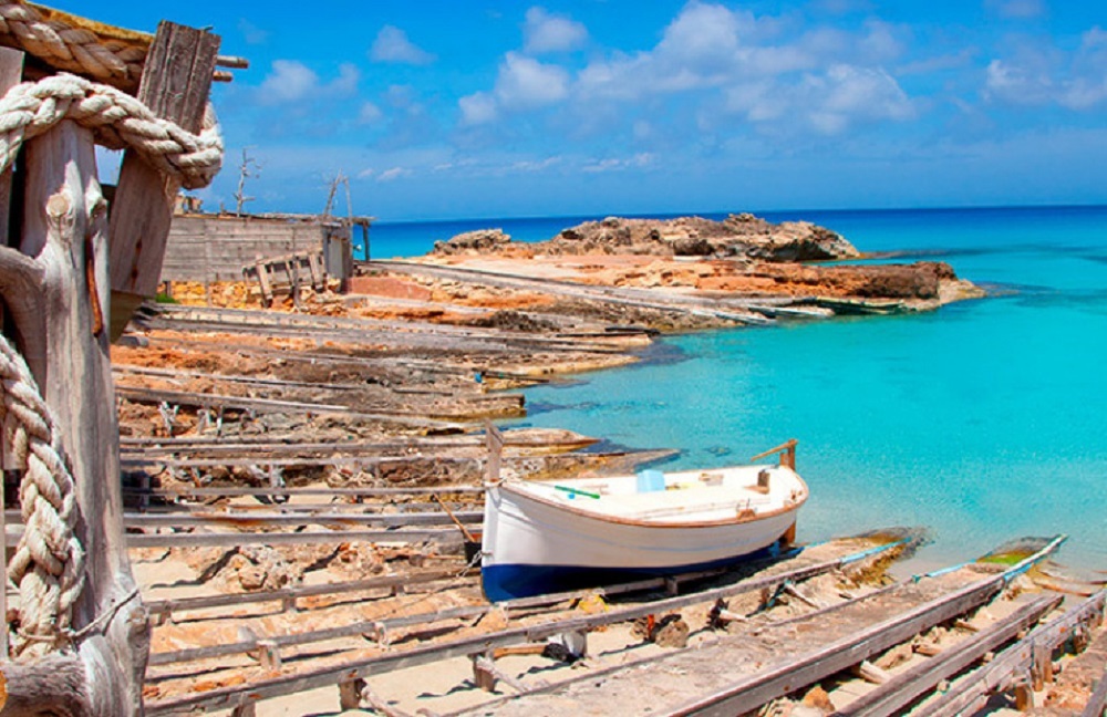 Presupuesto en Formentera precio para construir tu casa reforma de baño cocinas